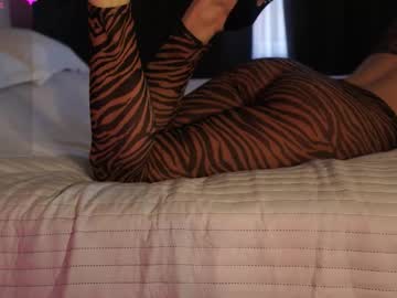 moonelly's chat room