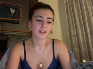 zoeparkerrr's chat room