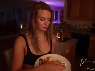 phoenix_taylor's chat room