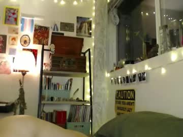 cypresskneez's chat room