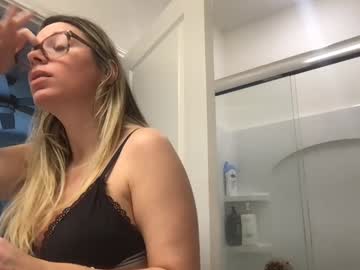 texas_blonde's chat room