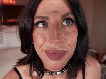 saintjade's chat room