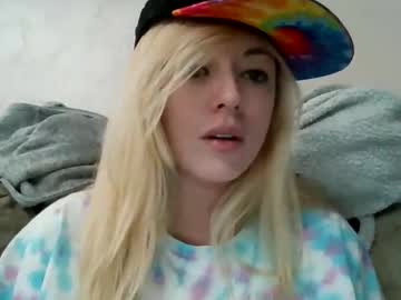 mizzymay10101's chat room