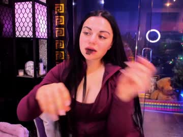 alma_pearl's chat room