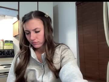 laylahlaylah1's chat room