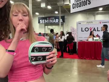 eve003300's chat room