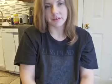 tinywithtiddies's chat room