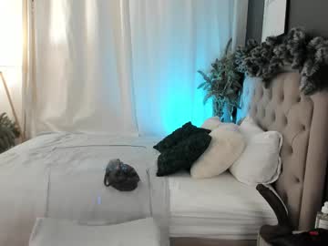 honeymoann's chat room