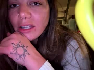 hoodhippy's chat room