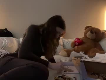 lunasnows's chat room