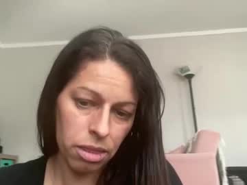 amysmilez's chat room