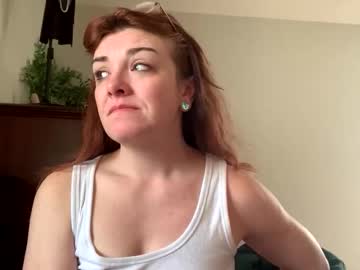 intothewoodswego's chat room