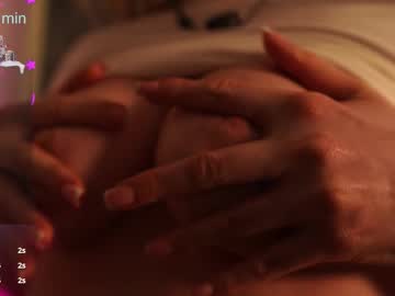 moonelly's chat room