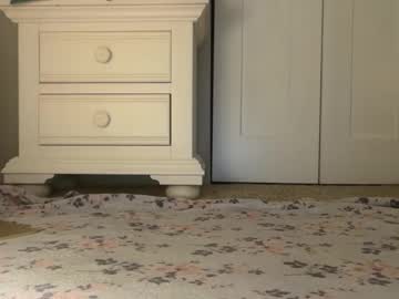 usedingoodcondition's chat room