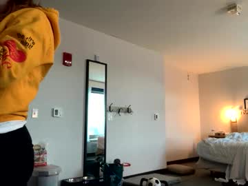 intothewoodswego's chat room