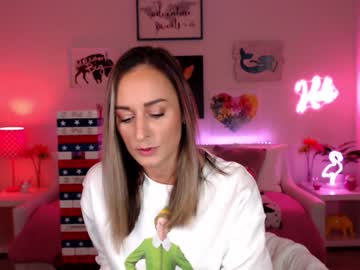 holihurricane's chat room