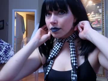 chroniclove's chat room