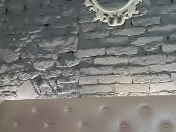 vixvixenn's chat room