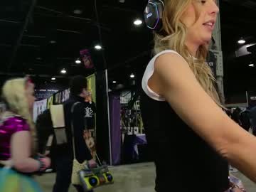 yourgirlmillie's chat room