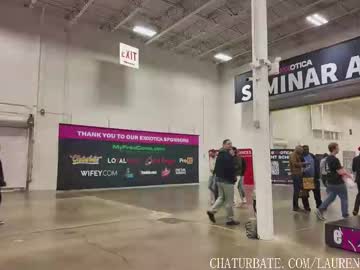 laurenphillips's chat room