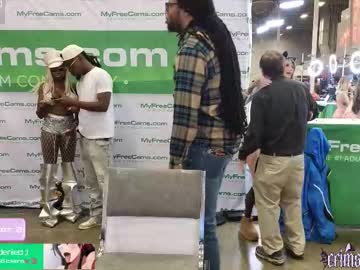 crimsonkitten's chat room