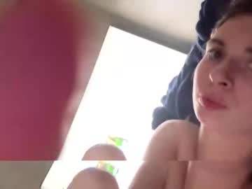 viaaann12's chat room