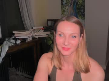 kaileeshy's chat room