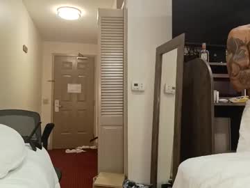 kibrombariu45's chat room