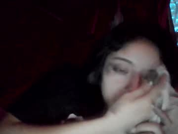 xochampagnemami's chat room