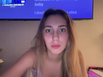 sweetgirlzara's chat room