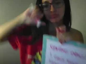 mellerina_'s chat room