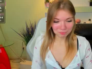 michafox's chat room