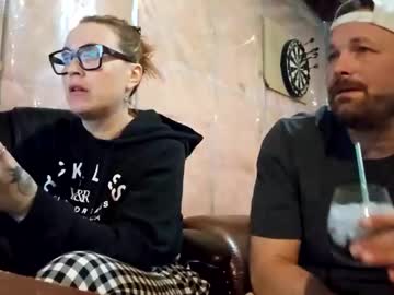 coupleoffantastics's chat room