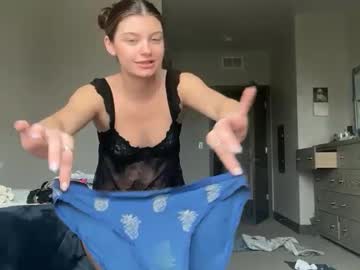 chloecookk's chat room