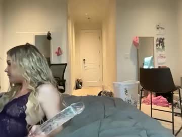 kendallmonroee's chat room