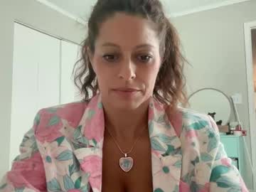 amysmilez's chat room