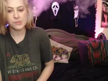 foxymalloryknoxy69's chat room