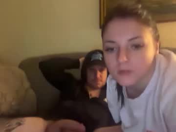 sexycouple41110's chat room