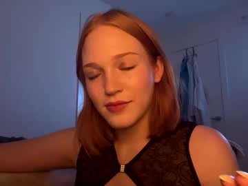 katie_katnips's chat room