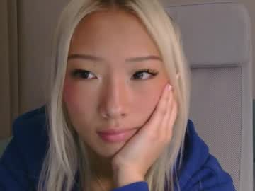 vivianwinters's chat room