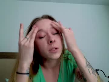 pr3ttyp1nkpussy's chat room