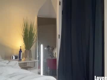 saraloverays's chat room