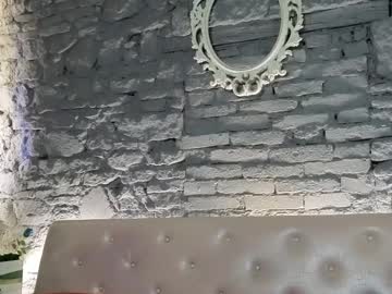 vixvixenn's chat room