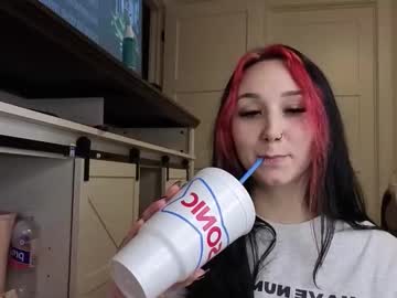 iveyjade33's chat room