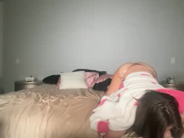 lilybrown07's chat room