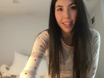 lilylustxoxo's chat room