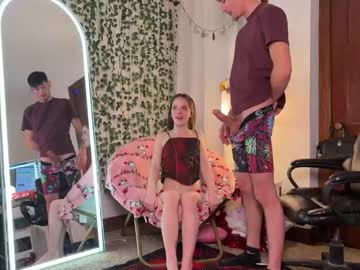 lillys_secret's chat room