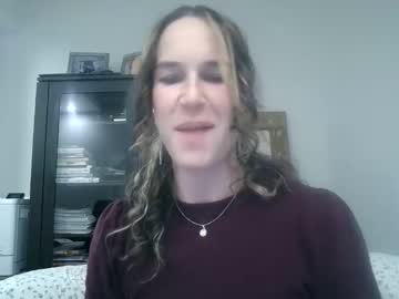 claralafontaine's chat room