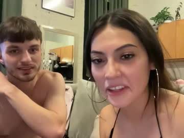 laylakitten4's chat room