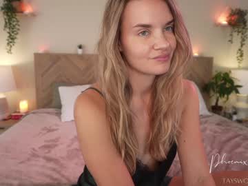 phoenix_taylor's chat room